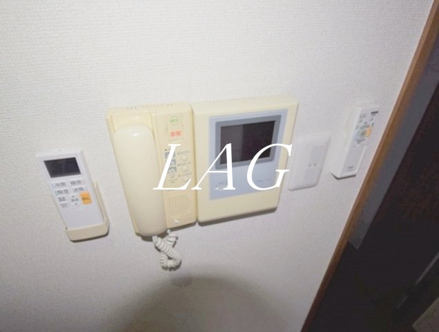 セキュリティ　モニター付きインターフォンです。