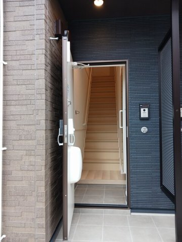 玄関　ゆったりとした玄関です