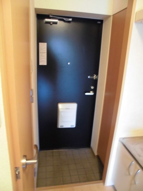 玄関　※同物件別号室