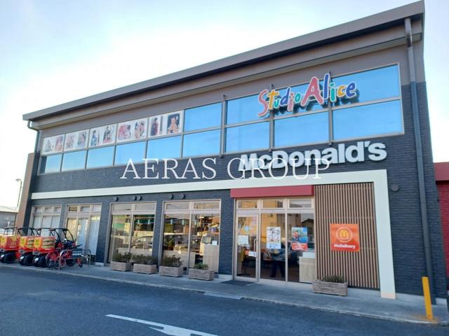 飲食店　マクドナルド 戸塚安行店（飲食店）まで386m