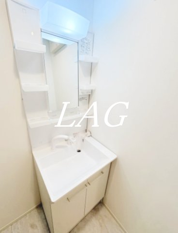 洗面設備　洗面台です。