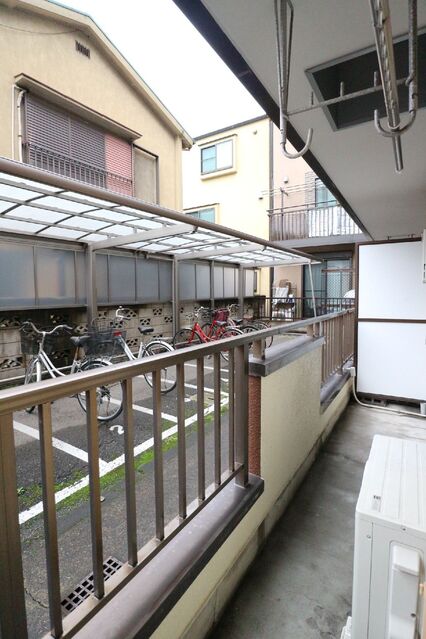 バルコニー　バルコニー