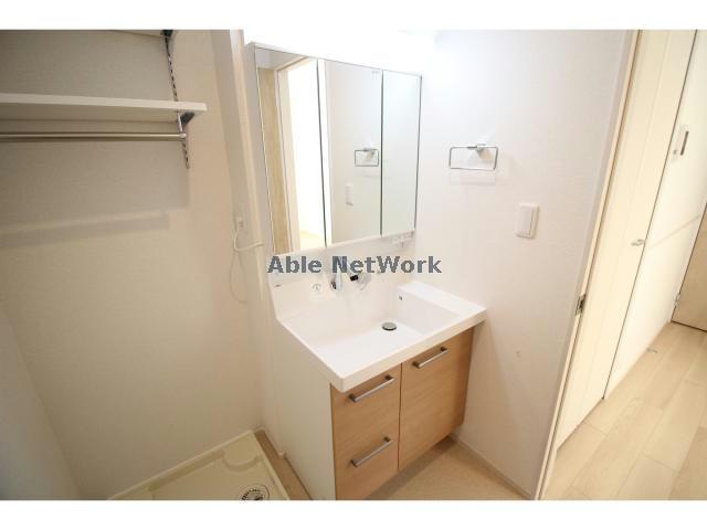 洗面設備　同型タイプ