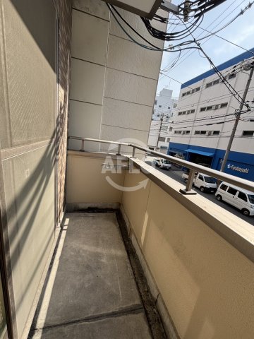 バルコニー　レスポワル新町　バルコニー