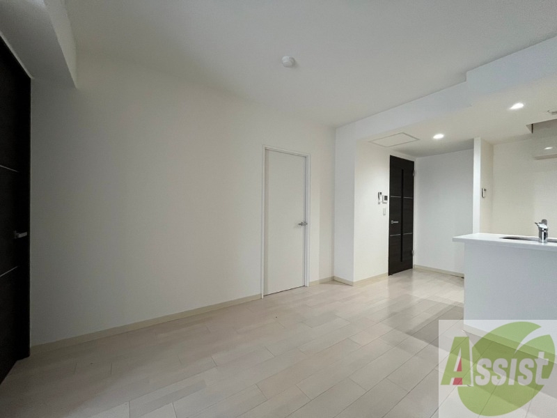 居室・リビング　広くてきれいなリビングです！快適に過ごせそうですね。