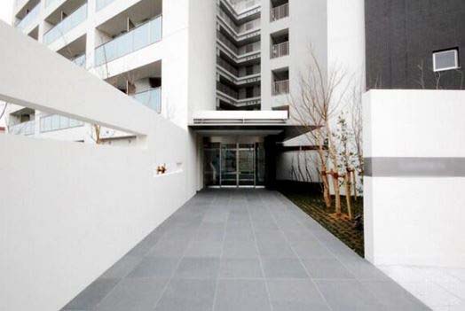 エントランス　★高級感あるエントランス★