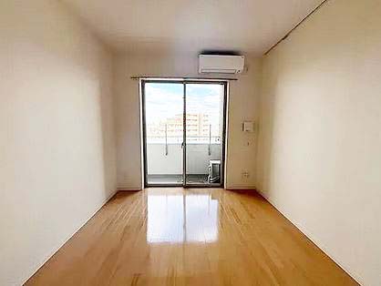 居室・リビング　★広々居室スペース★