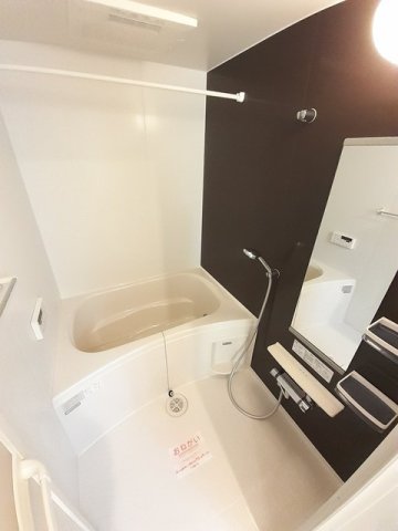 バス・シャワールーム　きれいなお風呂です