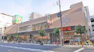 スーパー　ライフ 阿波座駅前店（スーパー）まで435m