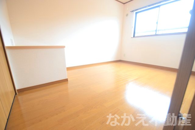 その他部屋・スペース　使い勝手のいい寝室です