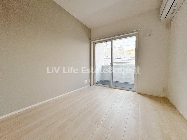 居室・リビング　同仕様写真