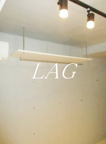 収納　上部棚です。