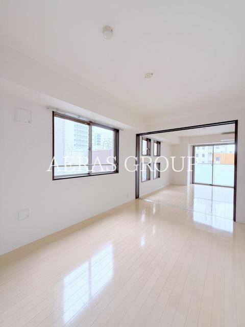 居室・リビング　同仕様