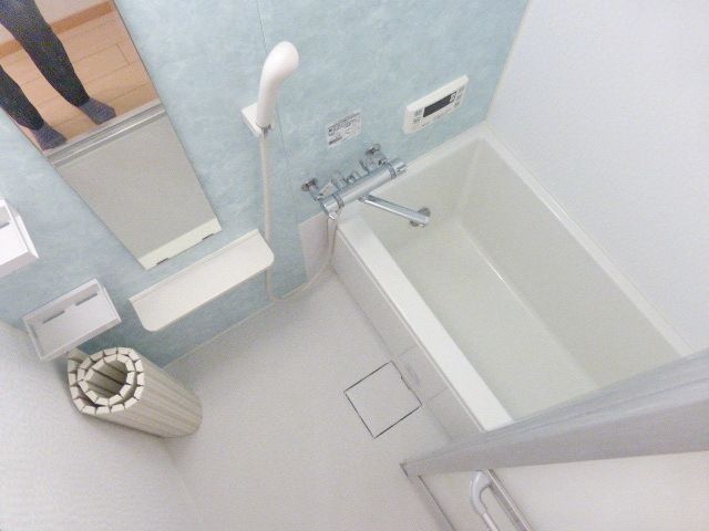 バス・シャワールーム　別部屋参考写真