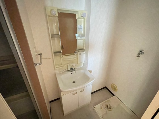 洗面設備　※別部屋の写真です