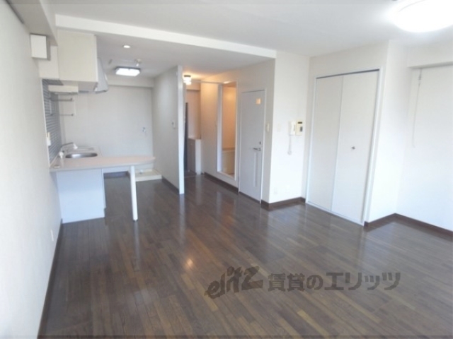 居室・リビング　洋室