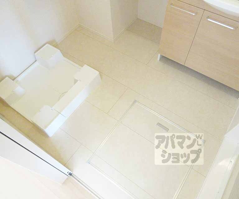 洗面設備　脱衣所も広い！