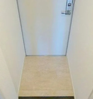 玄関　別部屋参考写真