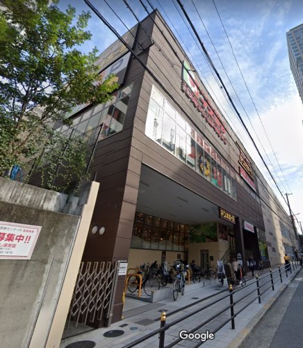 スーパー　イズミヤ法円坂店（スーパー）まで335m