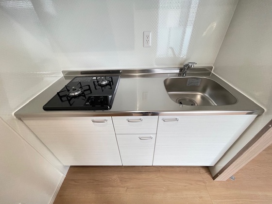 キッチン　※別部屋の写真です