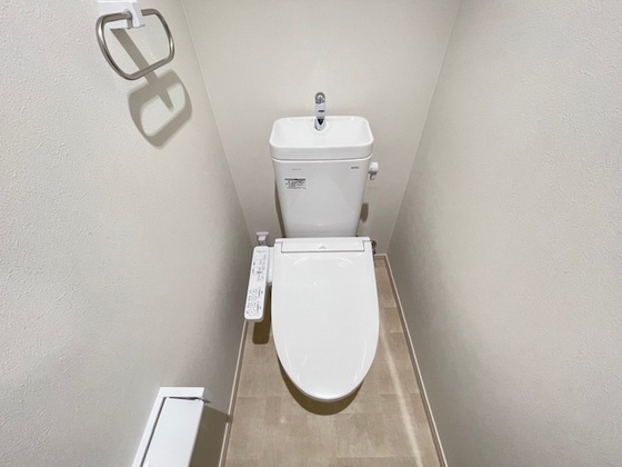 トイレ　※別部屋の写真です