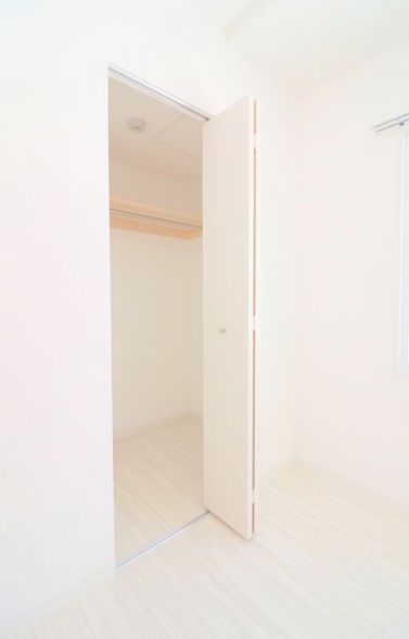 収納　クローゼットです☆