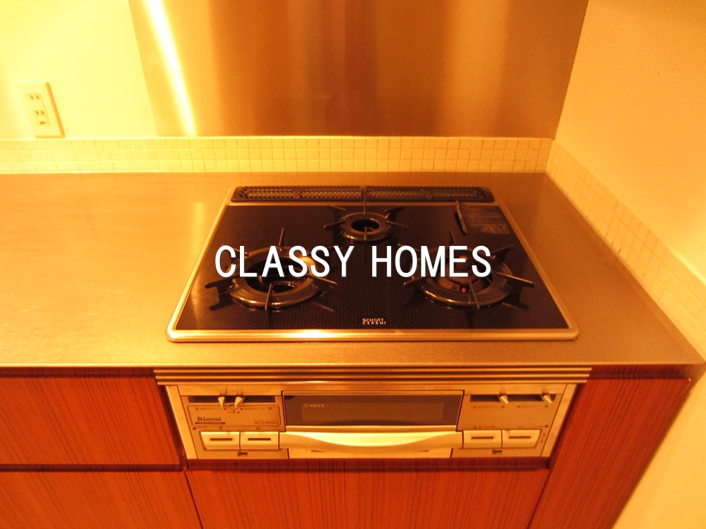 キッチン　2006年竣工　コンフォリア芝浦バウハウス：キッチン