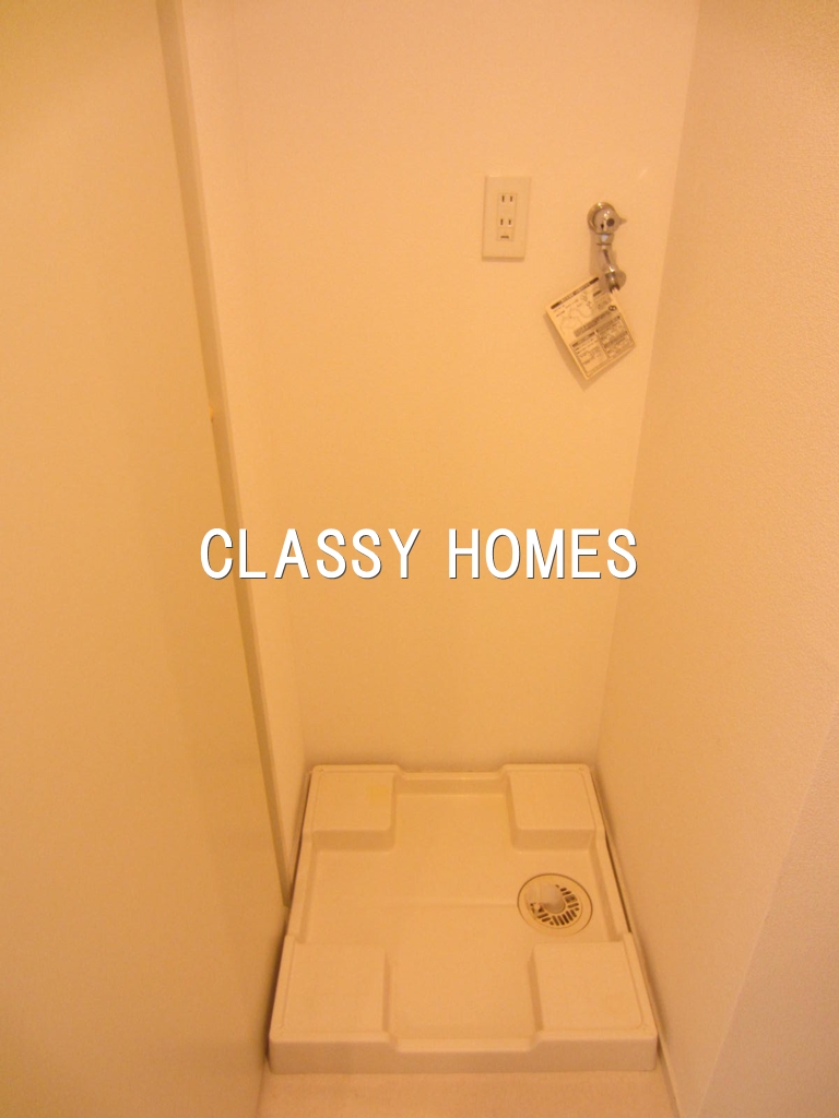 その他部屋・スペース　2006年竣工　コンフォリア芝浦バウハウス：洗濯機置き場