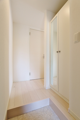 玄関　開放感のある玄関ですね