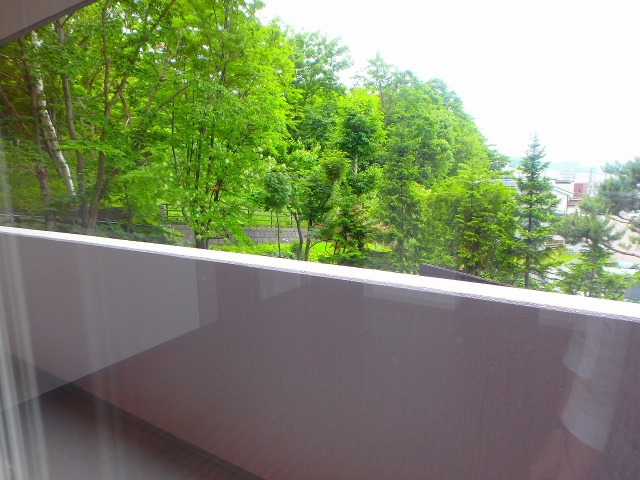 バルコニー　他号室のお写真です。参考にご覧ください。