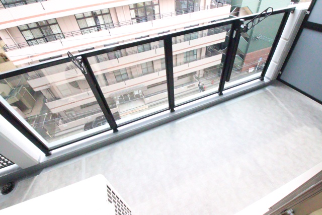 バルコニー　※別室の参考写真の為、現況優先です。