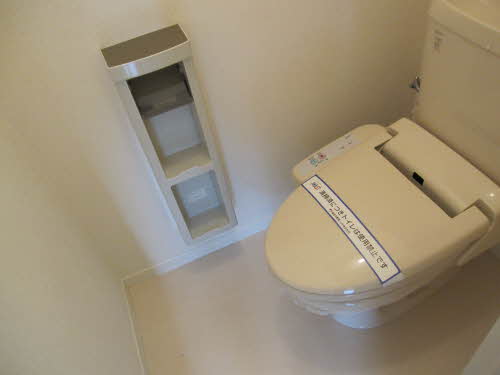 トイレ　別部屋写真