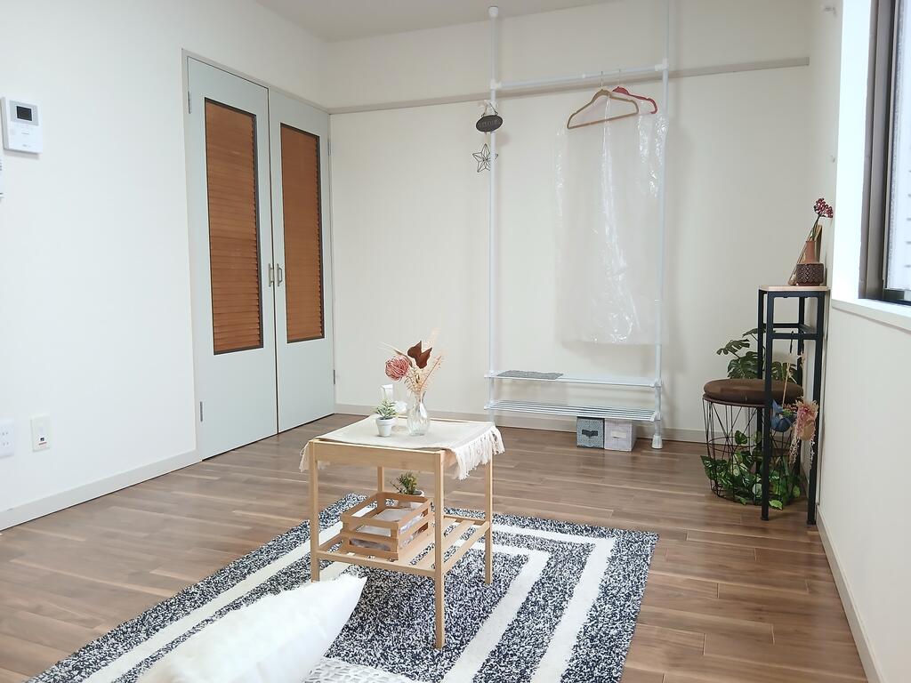 居室・リビング　ひろびろ8.4帖の室内