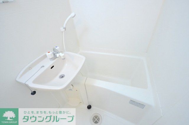 バス・シャワールーム　バス