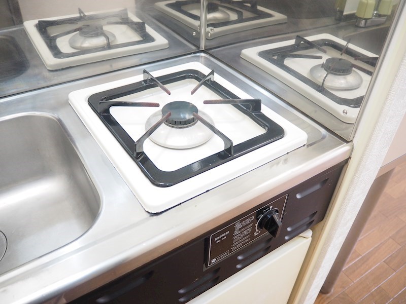 キッチン　ガスコンロ