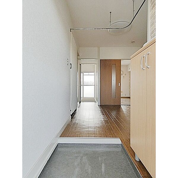 玄関　【公園】西一社中央公園まで394m