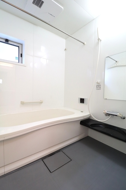 バス・シャワールーム　ユニットバス