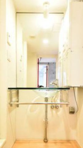 洗面設備　独立洗面台です