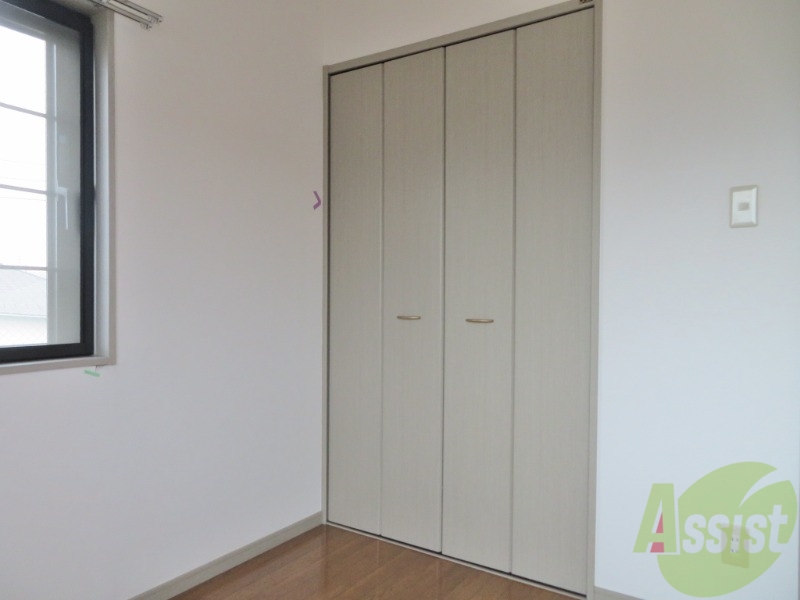 収納　収納です。大きくてたくさん入る収納になっております。