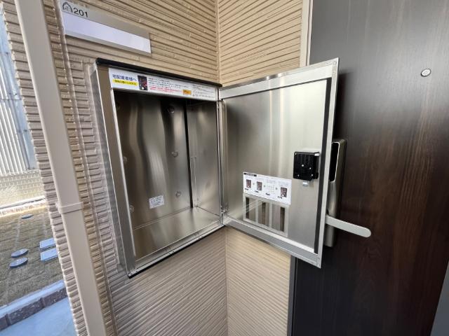 その他設備　宅配ボックス（イメージ）