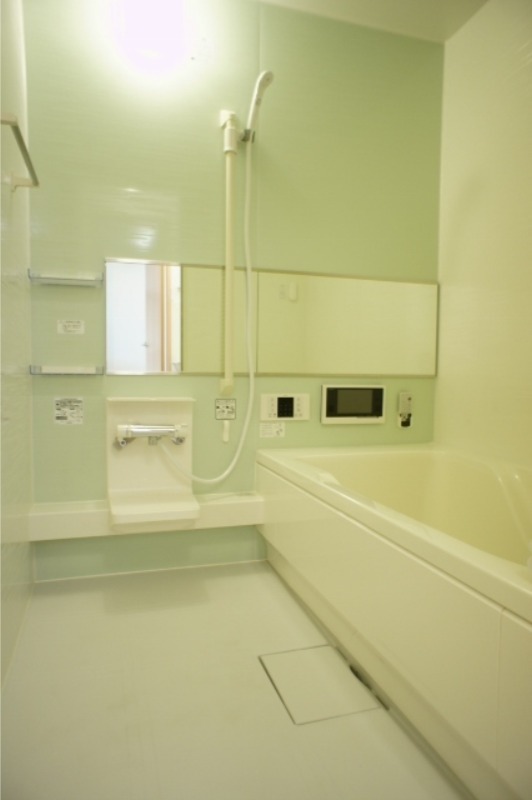 バス・シャワールーム　図面と現状に相違がある場合には現状を優先