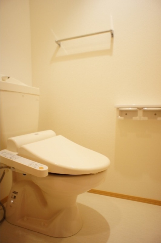 トイレ　図面と現状に相違がある場合には現状を優先