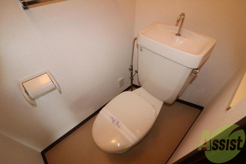 トイレ　シンプルなトイレです。