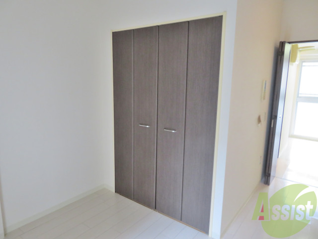 収納　クローゼットはこんな感じになってま～す。