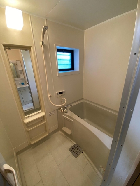 バス・シャワールーム　浴室