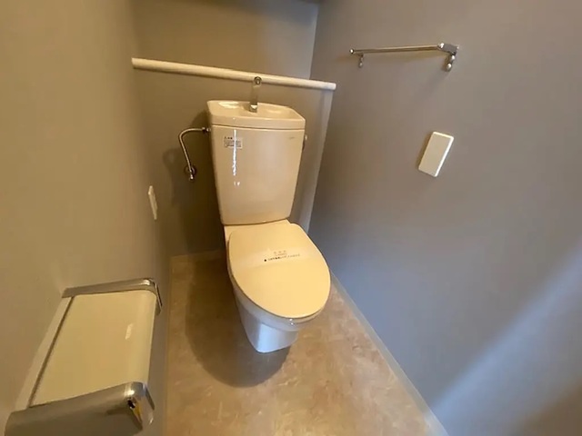 トイレ　参考写真