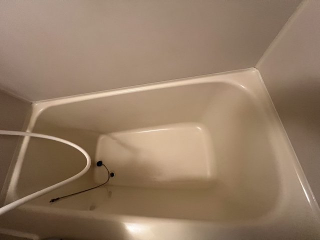 バス・シャワールーム　退去前につき、前回募集時のお写真です。