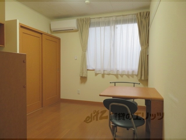 居室・リビング　洋室