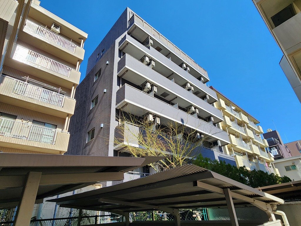 建物外観　メゾンドジュール　ＮＴＴインターネット対応　駐輪スペース有