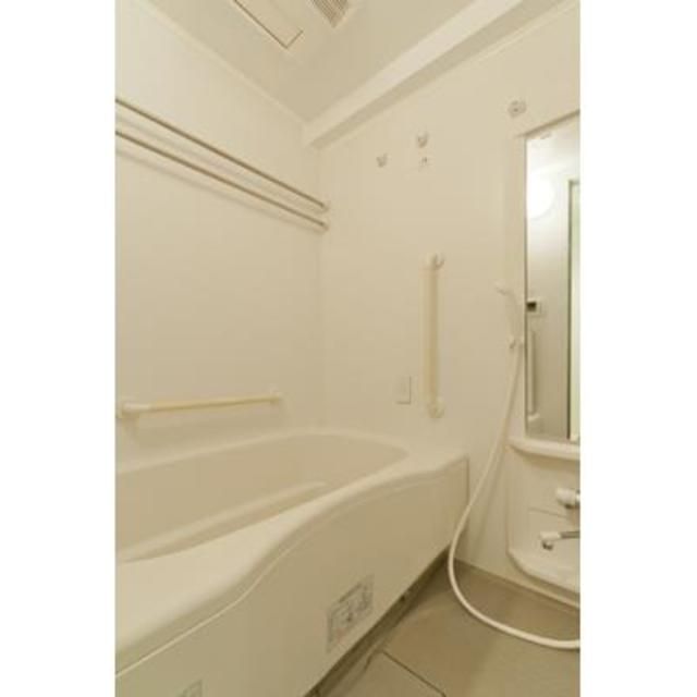 バス・シャワールーム　写真は同タイプ住居です